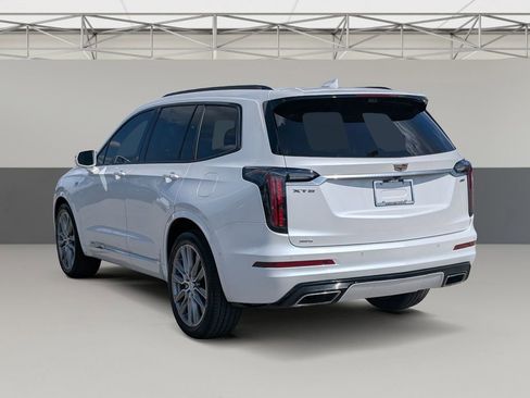 Used 2020 Cadillac XT6 Sport AWD/4WD image 7