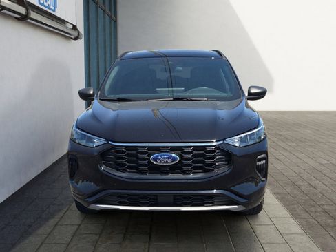 Used 2024 Ford Escape ST-Line w/ Tech Pack #1 AWD/4WD image 8