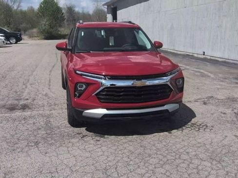 New 2026 Chevrolet TrailBlazer LT AWD/4WD image 3