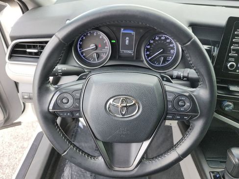 Used 2021 Toyota Camry SE FWD image 30