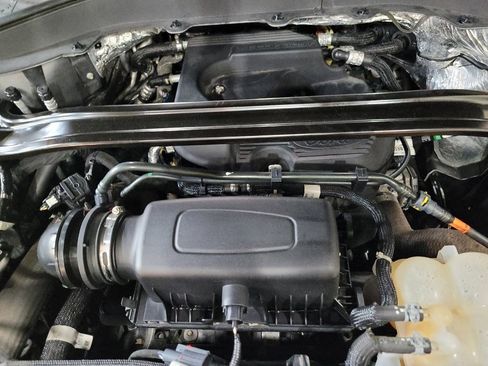 Used 2020 Ford Explorer Limited image 30