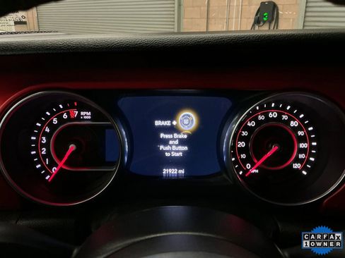 Used 2021 Jeep Gladiator Rubicon image 18