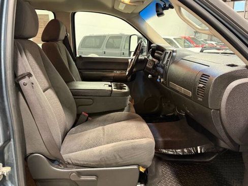 Used 2007 Chevrolet Silverado 2500 LT w/ Suspension Package, Off-Road image 15