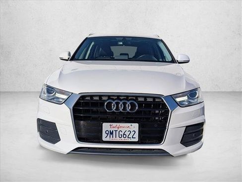 Used 2017 Audi Q3 2.0T Premium image 2