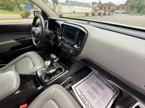 Used 2020 Chevrolet Colorado W/T w/ WT Convenience Package AWD/4WD image 57