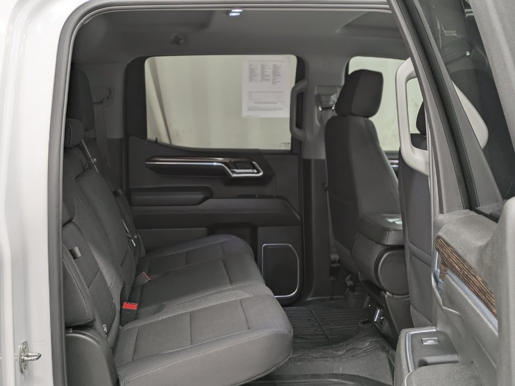 Used 2024 GMC Sierra 1500 Elevation AWD/4WD image 28
