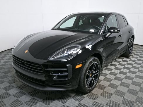 Certified 2020 Porsche Macan AWD/4WD image 1