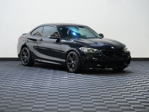 Used 2017 BMW M240i Coupe RWD image 5