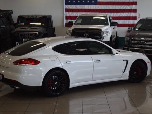 Used 2014 Porsche Panamera 4 image 30