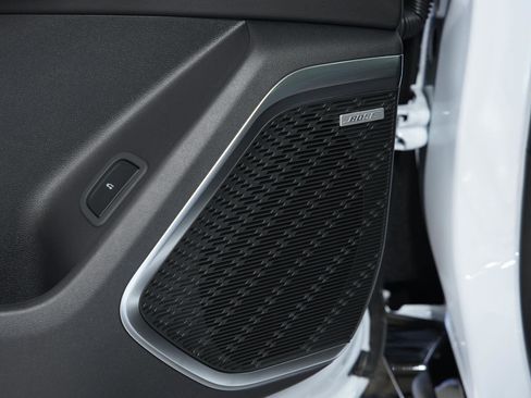 New 2026 Buick Enclave Sport Touring w/ Power Package image 28