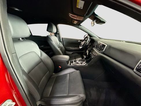 Used 2020 Kia Sportage S image 27
