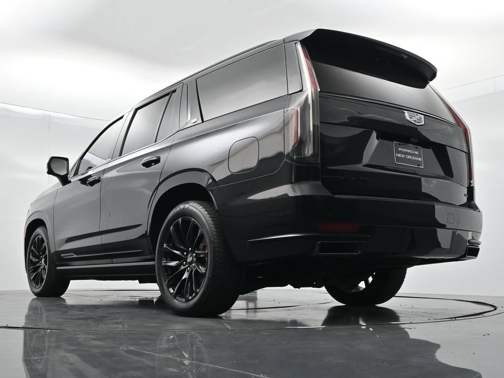Used 2023 Cadillac Escalade Sport w/ LPO, ONYX Package AWD/4WD image 20
