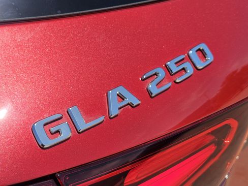 Certified 2026 Mercedes-Benz GLA 250 4MATIC image 30