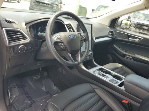 Used 2022 Ford Edge SEL image 8