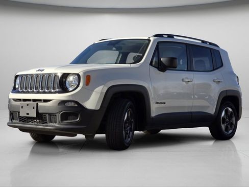 Used 2018 Jeep Renegade Sport w/ Power & Air Group image 15
