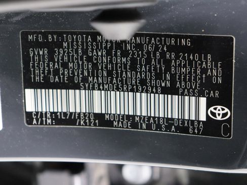 Used 2024 Toyota Corolla LE image 37