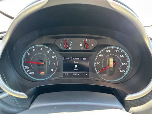 Used 2023 Chevrolet Malibu RS FWD image 23