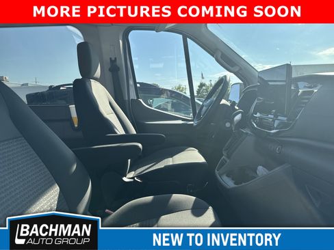 Used 2024 Ford Transit 350 XLT RWD image 7