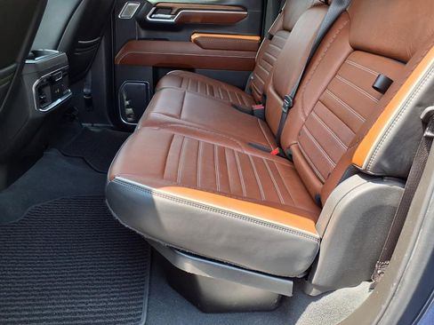 Certified 2022 GMC Sierra 1500 Denali Ultimate AWD/4WD image 12