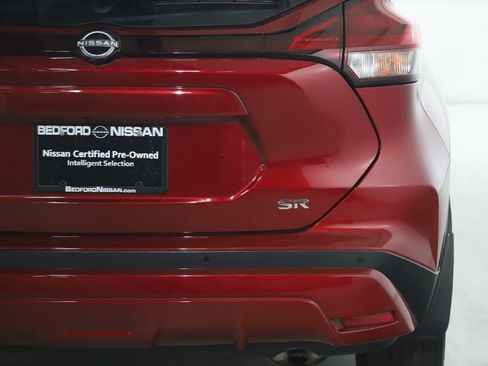 Certified 2023 Nissan Kicks SR w/ SR Premium Package FWD image 45