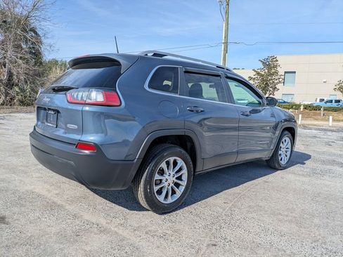 Used 2019 Jeep Cherokee Latitude w/ Popular Appearance Group image 7