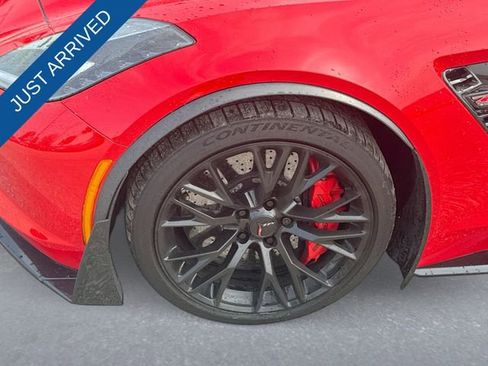 Used 2016 Chevrolet Corvette Z06 w/ 3LZ Preferred Equipment Group image 10