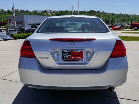 Used 2006 Honda Accord EX-L image 7