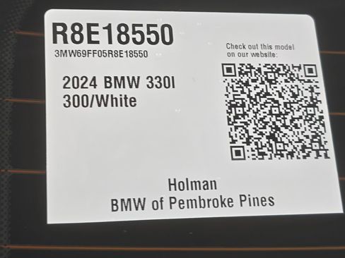 Certified 2024 BMW 330i Sedan w/ Convenience Package RWD image 23