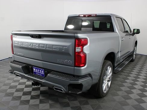 New 2026 Chevrolet Silverado 1500 High Country w/ High Country Premium Package AWD/4WD image 28