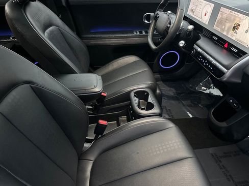 Certified 2024 Hyundai Ioniq 5 Limited image 17