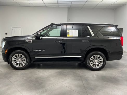 Used 2025 GMC Yukon Denali AWD/4WD image 4