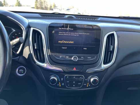 Used 2019 Chevrolet Equinox LT w/ Lights and Bright Package image 19