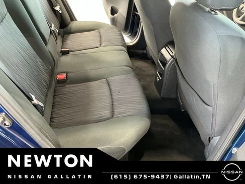 Used 2019 Nissan Sentra SV FWD image 14