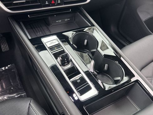 New 2026 Volkswagen Atlas SE FWD image 26