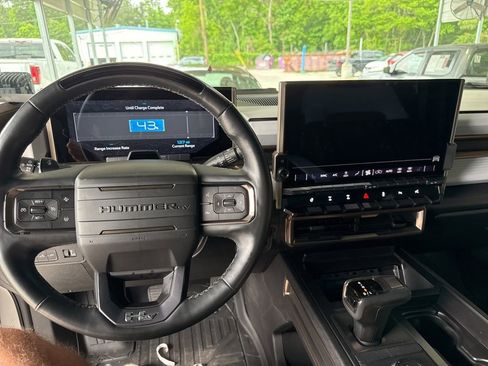 Used 2022 GMC Hummer EV Edition 1 w/ LPO, Illumination Package AWD/4WD image 5