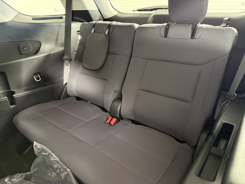 New 2026 Ford Explorer Active RWD image 15