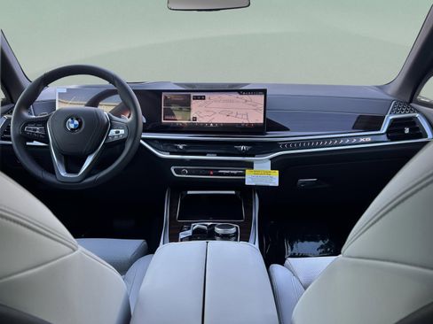 New 2026 BMW X5 sDrive40i w/ Premium Package image 7