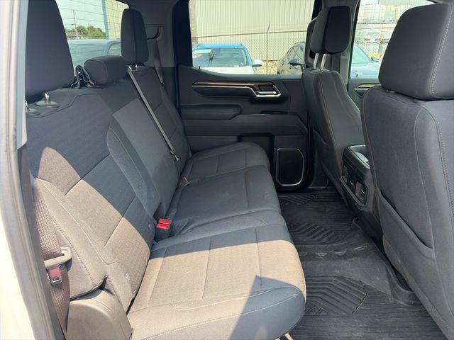 Used 2024 Chevrolet Silverado 1500 RST AWD/4WD image 28