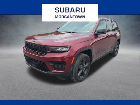 Used 2023 Jeep Grand Cherokee Altitude AWD/4WD image 1