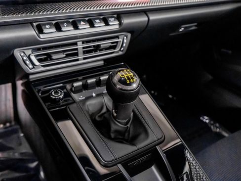 Used 2024 Porsche 911 GT3 image 34