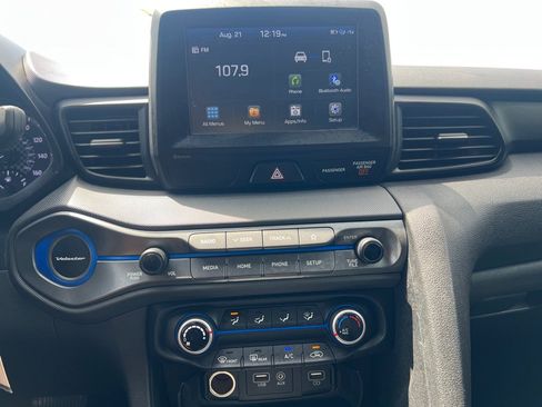 Used 2019 Hyundai Veloster 2.0 FWD image 19
