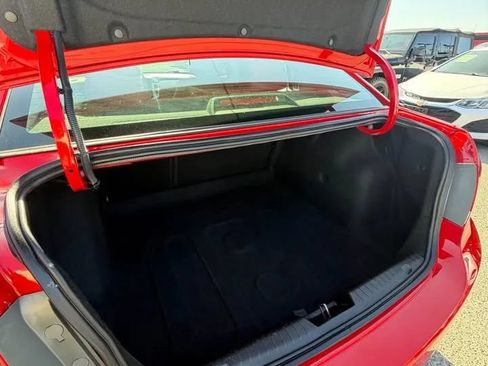 Used 2014 Chevrolet Cruze LT FWD image 9