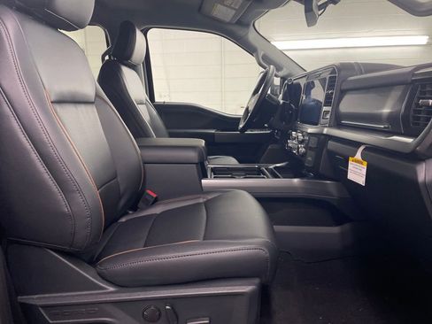 New 2026 Ford F250 Lariat w/ Chrome Package image 15