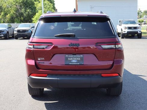 Used 2024 Jeep Grand Cherokee L Altitude AWD/4WD image 20