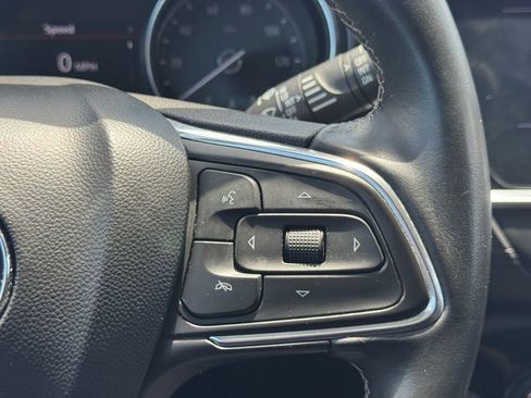 Used 2023 Buick Encore GX Select FWD image 22