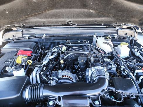 Certified 2022 Jeep Gladiator Mojave w/ Cold Weather Group image 28