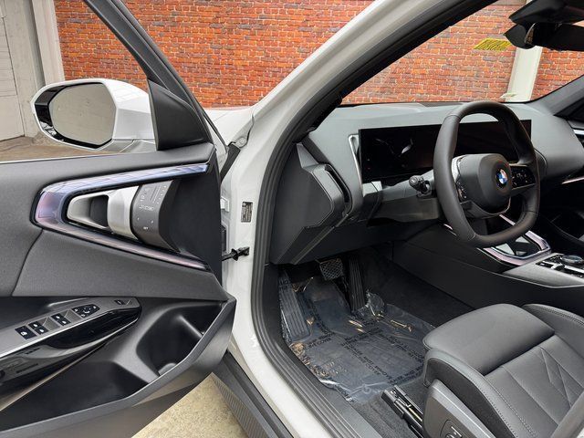 Used 2026 BMW X3 xDrive30i w/ Convenience Package AWD/4WD image 9