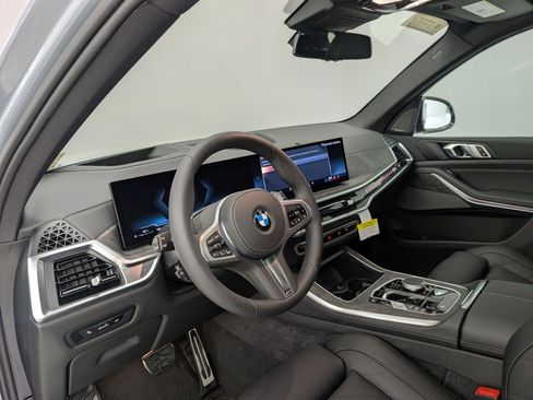 New 2026 BMW X5 sDrive40i w/ M Sport Package image 14