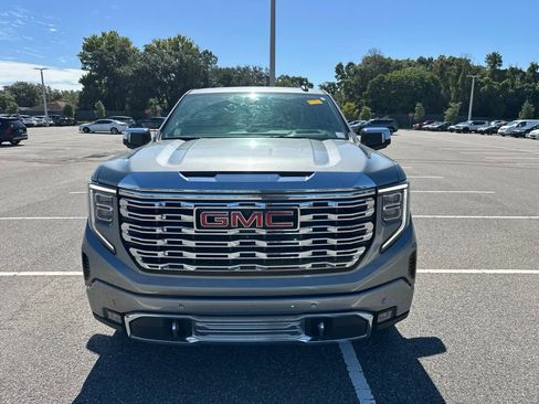 Used 2023 GMC Sierra 1500 Denali w/ Denali Reserve Package AWD/4WD image 16