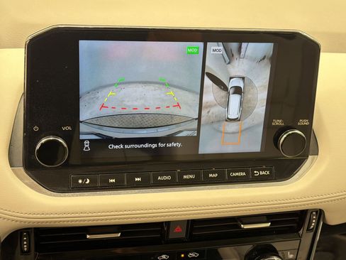 Used 2023 Nissan Rogue SL w/ SL Premium Package FWD image 22
